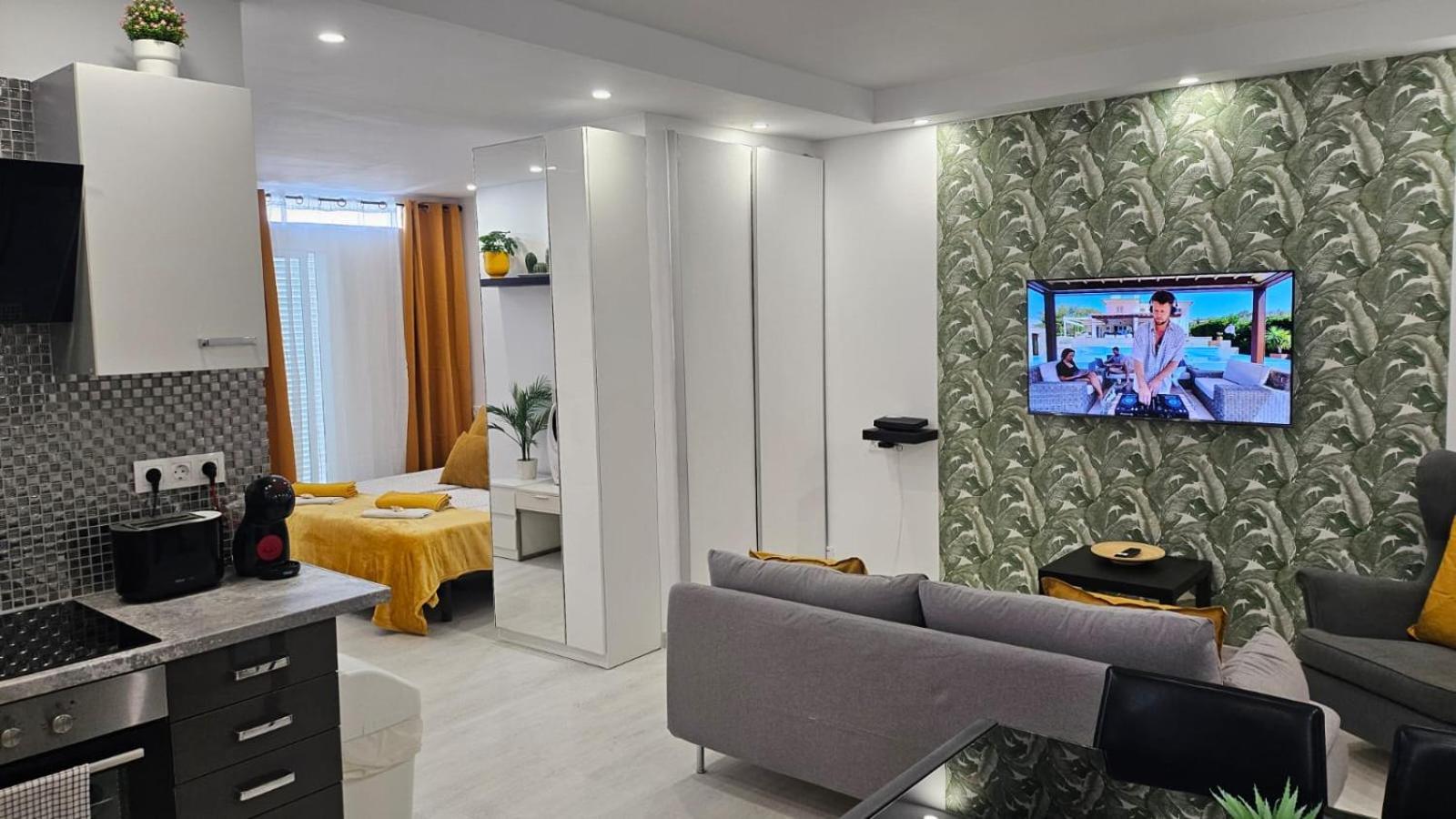 Papagayo Beach Apartments Arona  Exterior foto
